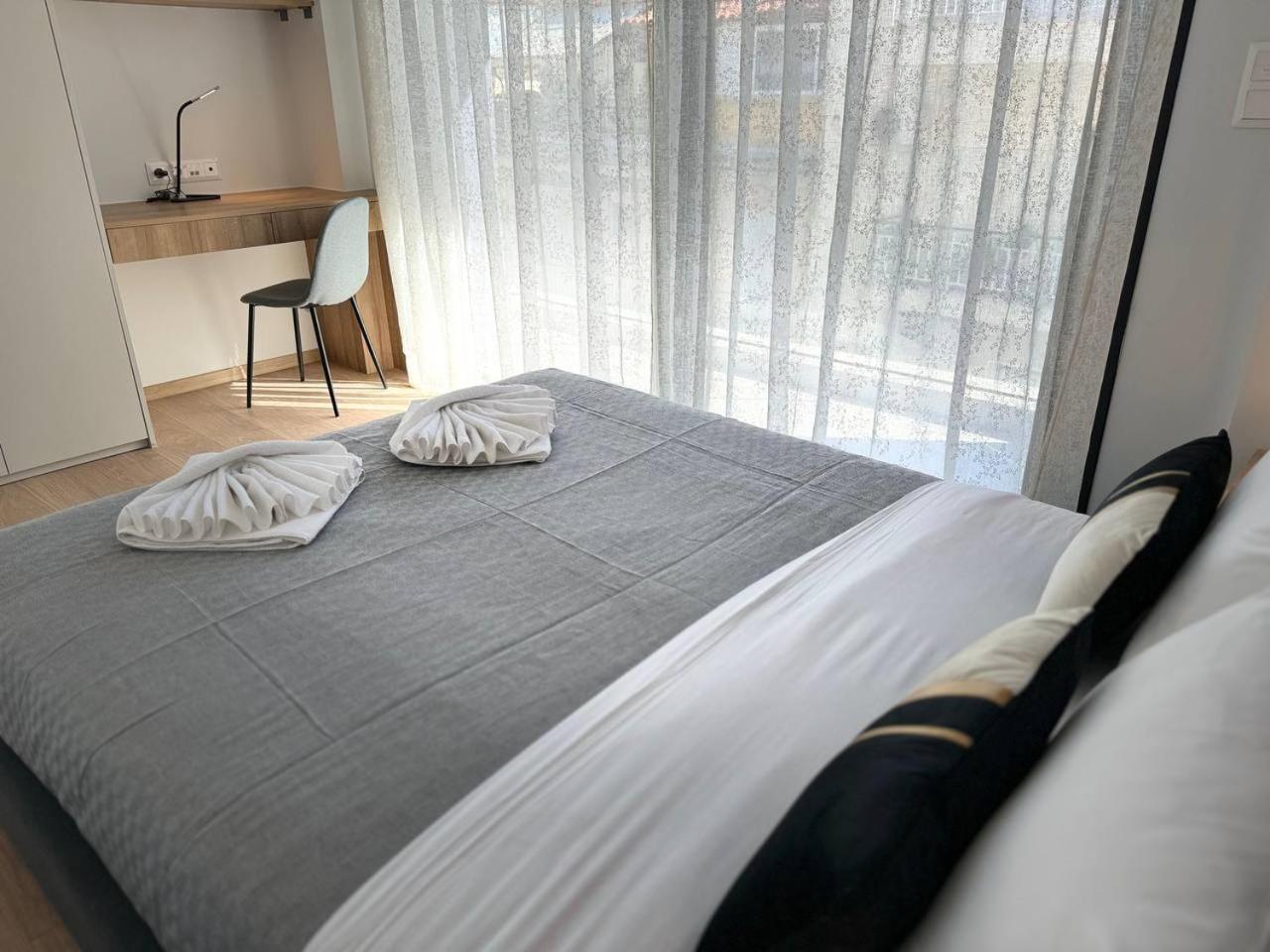 Lux Residence Ampelokipi เอเธนส์ ภายนอก รูปภาพ