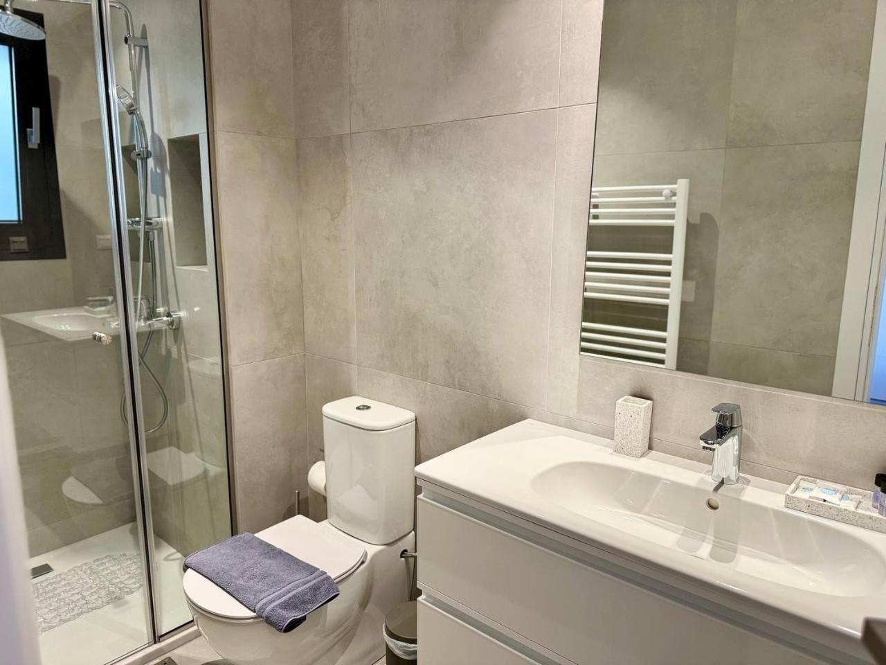 Lux Residence Ampelokipi เอเธนส์ ภายนอก รูปภาพ
